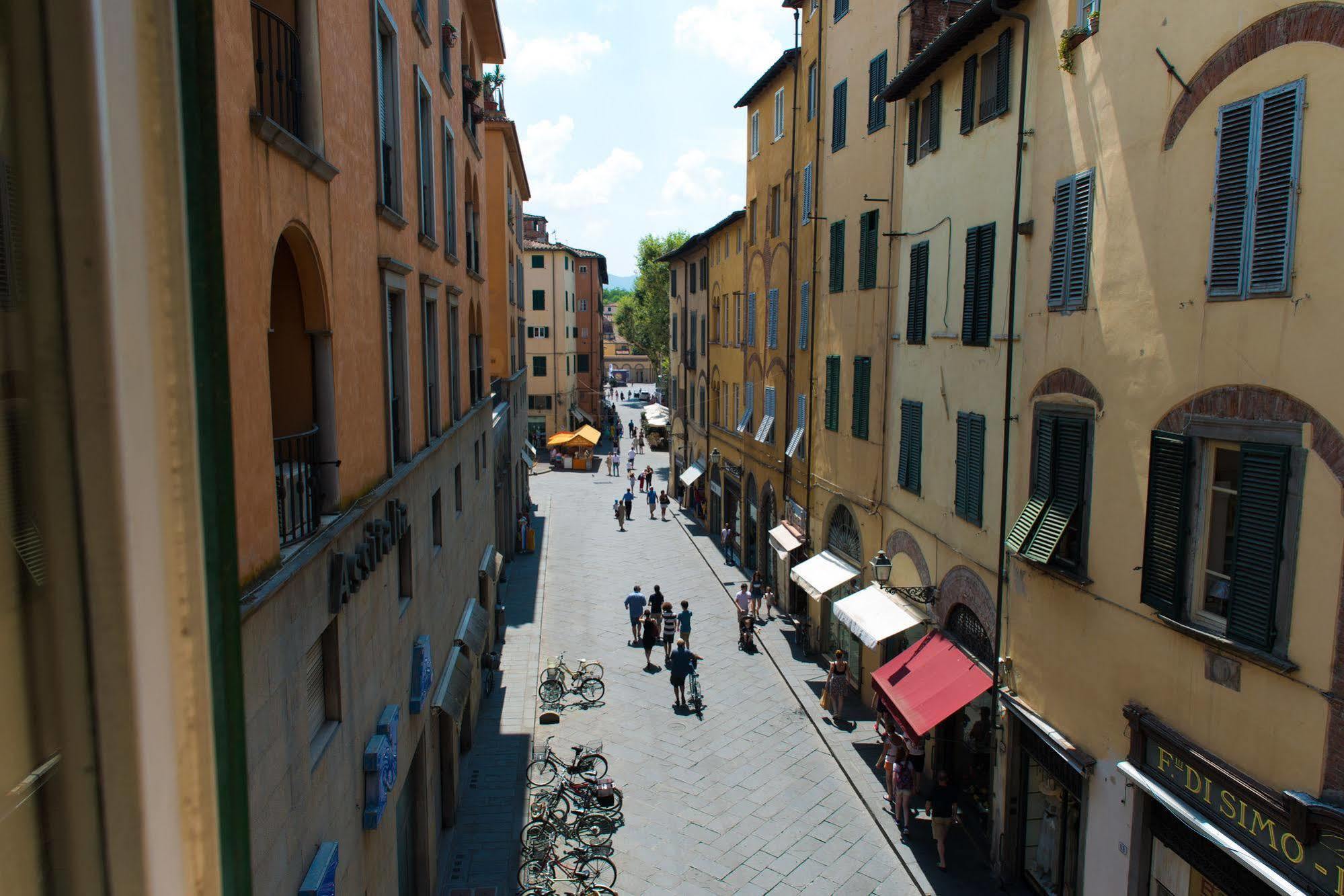 Al Cardinale Rooms&Studios Lucca Esterno foto